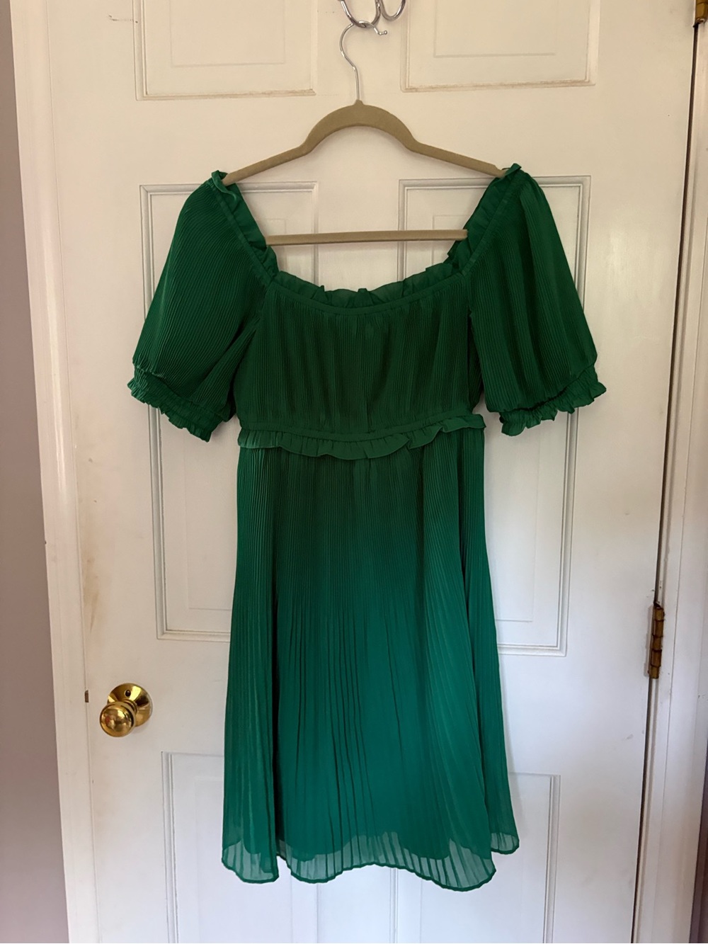 Green Pleated Off-Shoulder Women’s Dress